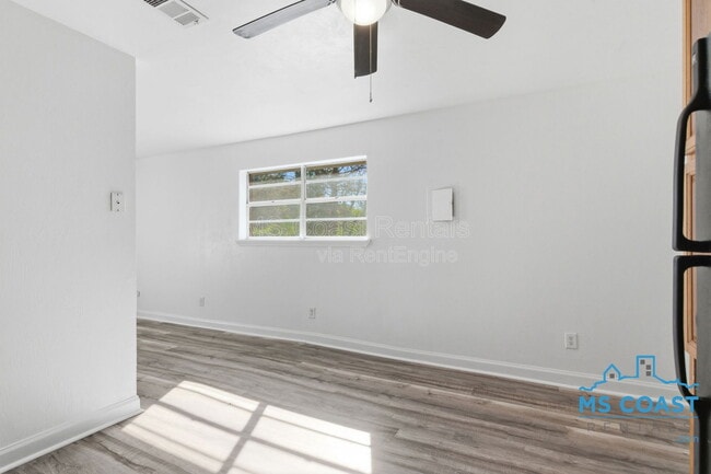 Building Photo - 3007 Meteor St