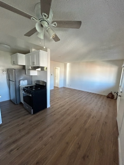 Bright Dining, Living Room - 1242 N Westmoreland Ave