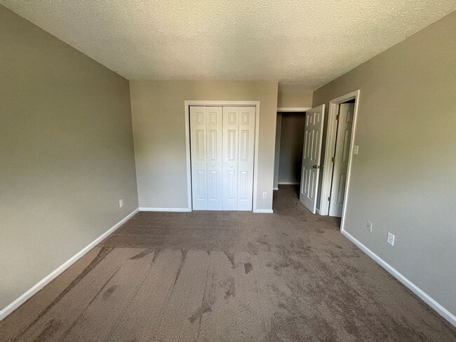 Building Photo - 115 Tannin Bark Trail