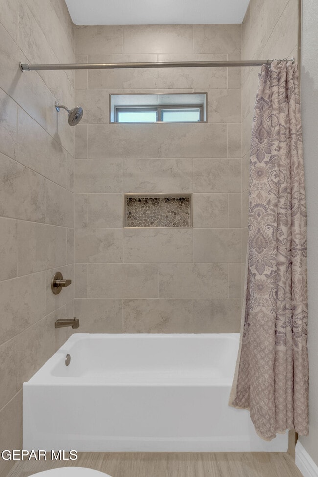 Building Photo - 14608 Pebble Hills Blvd