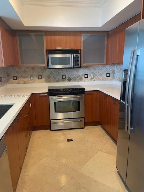 Building Photo - 16699 Collins Ave