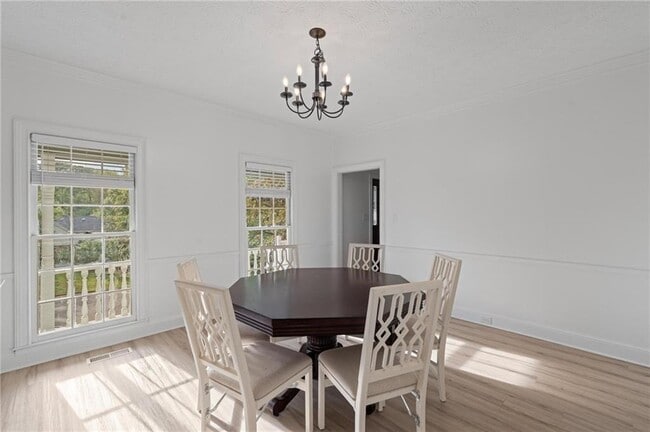 Building Photo - 4719 Brownstone Dr