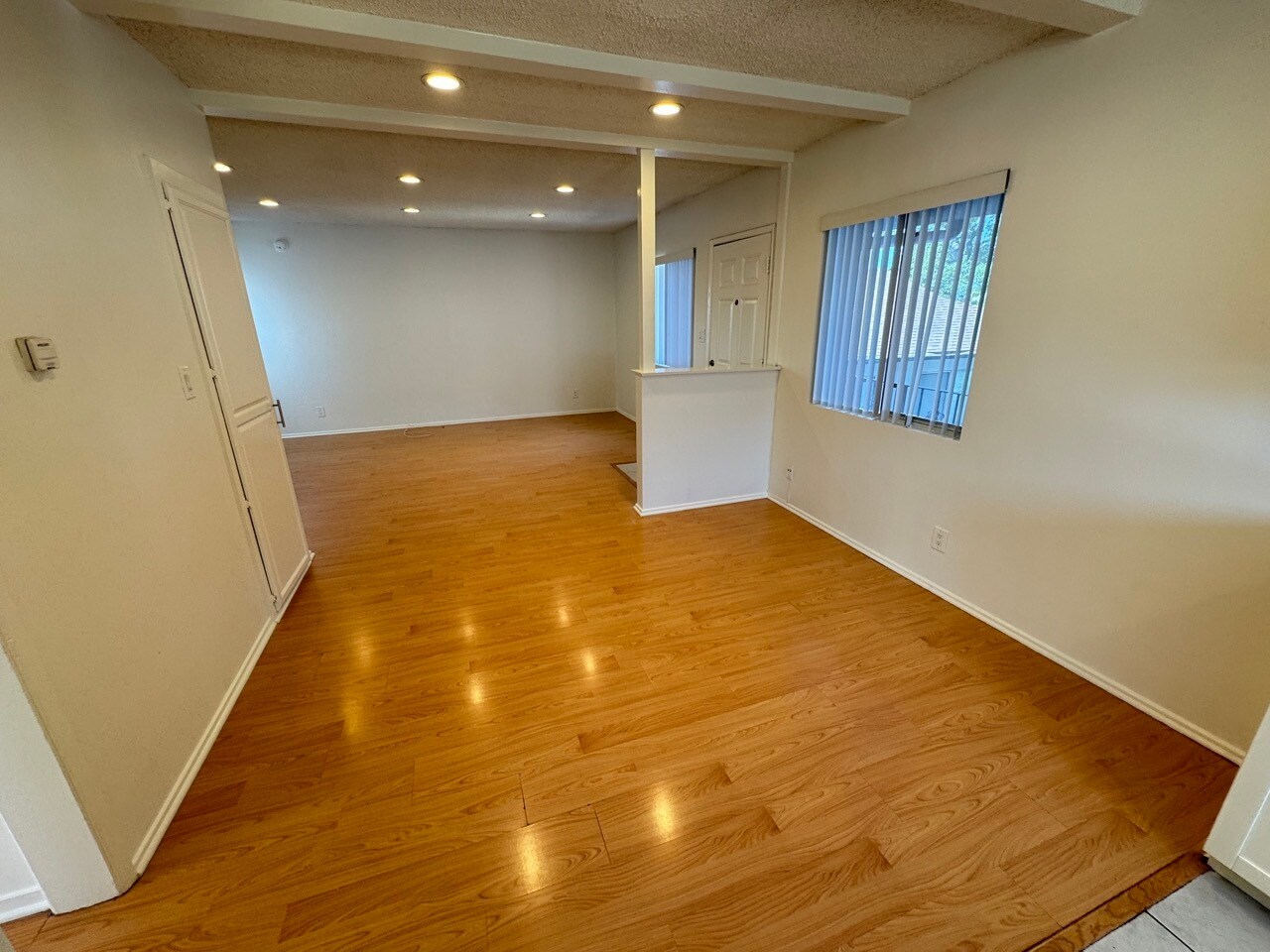 Building Photo - 1152 Ruberta Ave