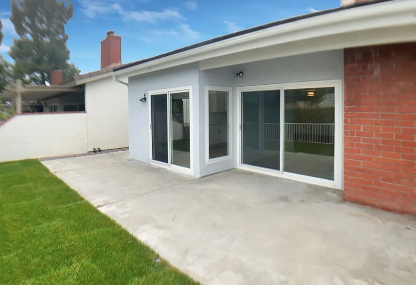 Building Photo - 953 S Ridgecrest Cir