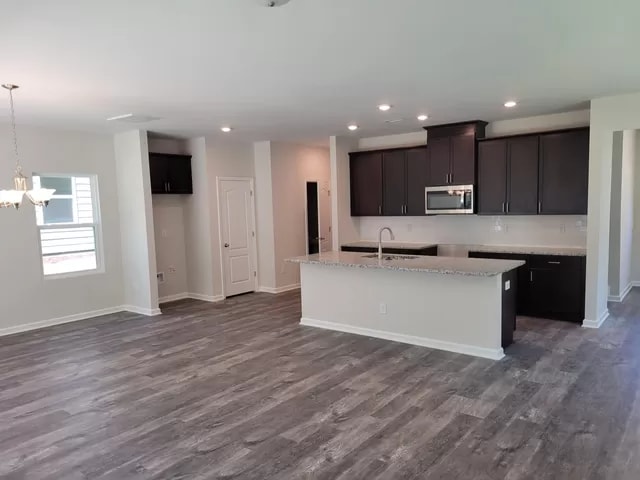 Building Photo - 201 Joneshaven Dr