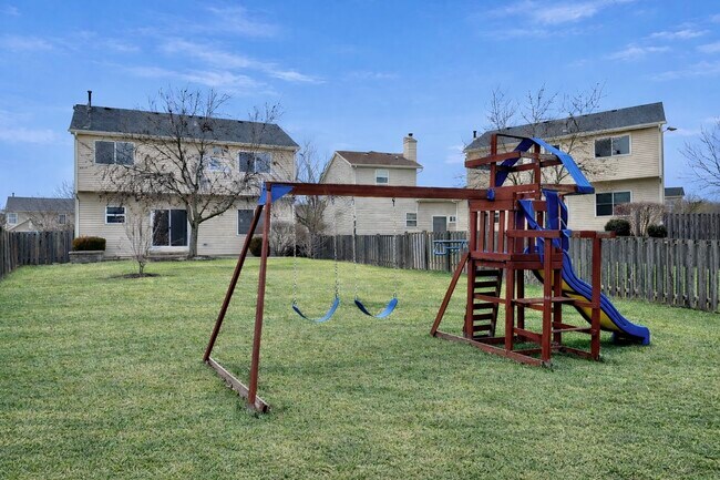 Building Photo - 2310 Shiloh Dr