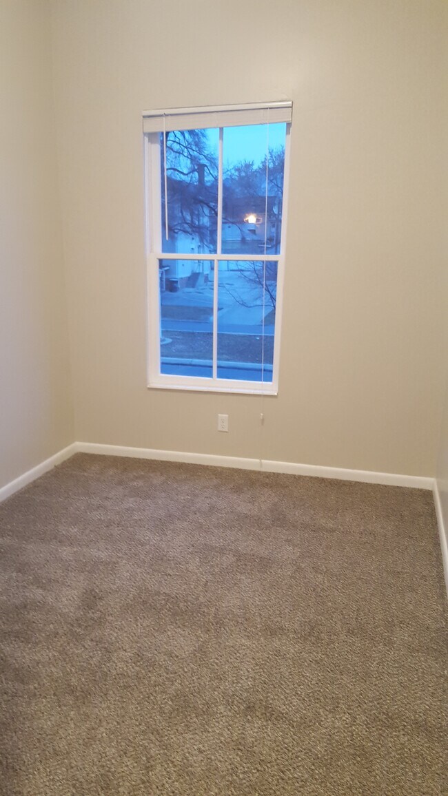 Building Photo - 6th Street, LLC