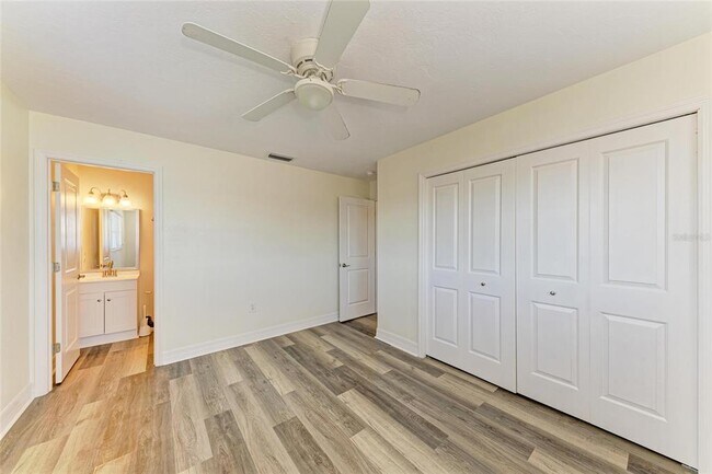 Building Photo - 616 Guild Dr