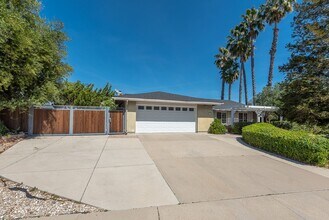 Building Photo - 4 Bed | 2 Bath | Pool & Spa | RV Access | Newbury Park