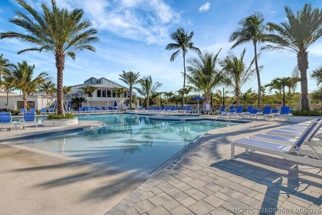 Building Photo - 2400 S Ocean Dr