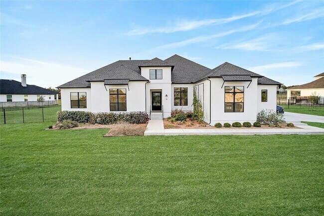 Building Photo - 404 Prairie Clover Dr