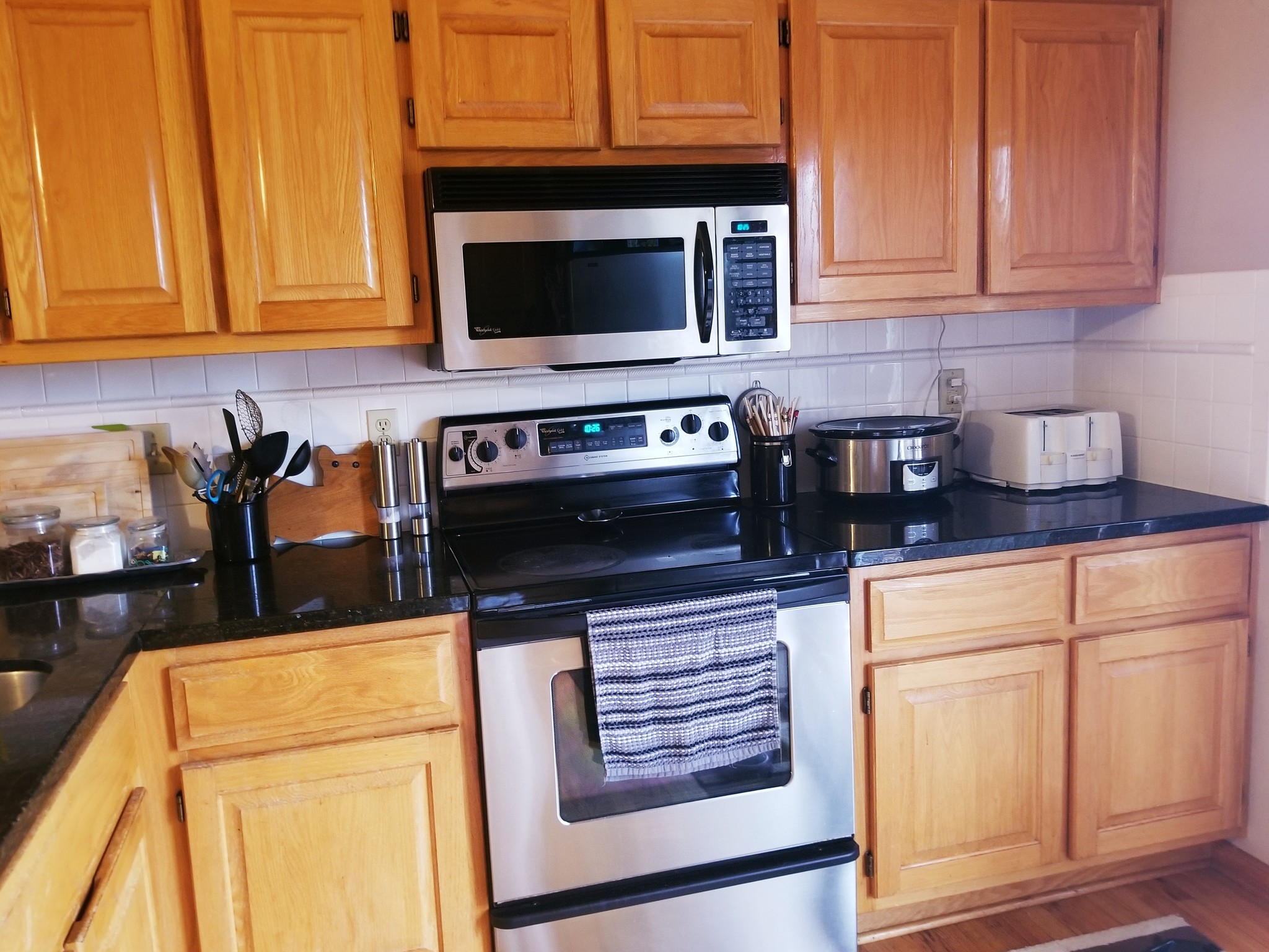 Kitchen. - 21506 W 53rd Terrace