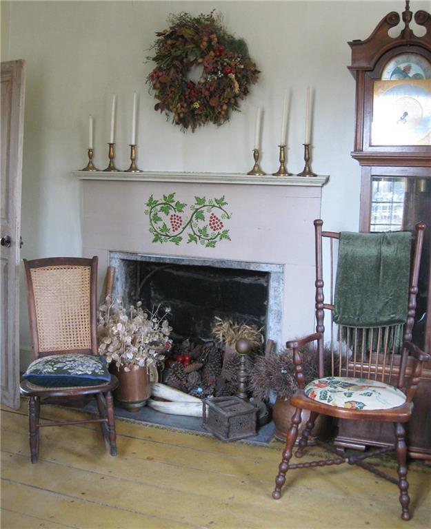 Building Photo - 245 Cove Point Rd W