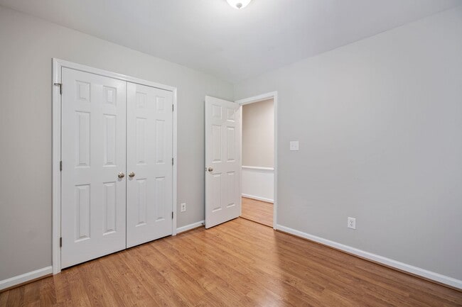 Building Photo - Beautiful 3 Bedroom Ranch Home Located In Ballantyne Area