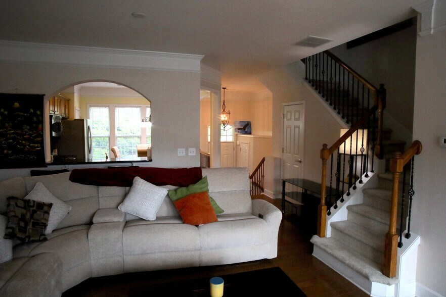 Building Photo - 2565 Speer Ct SE