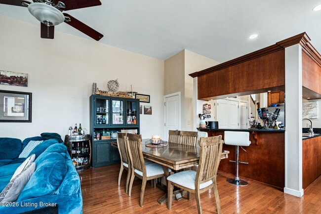 Building Photo - 1110 Baxter Ave