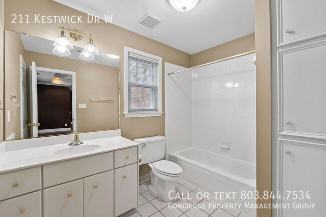 Building Photo - 211 Kestwick Dr W