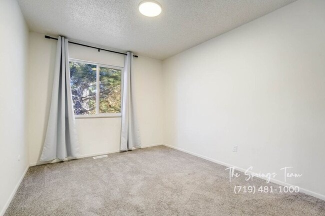 Building Photo - 7240 Sullivan Cir