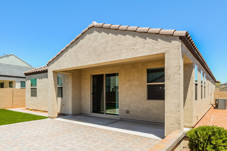 Building Photo - 12631 W Junipero Ct