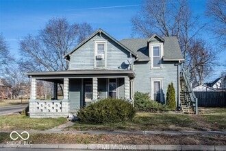 Building Photo - 156 W Main St