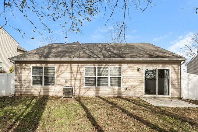 Building Photo - 5012 Broad Leaf Ct