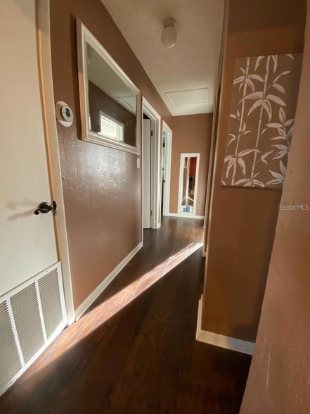 Building Photo - 6048 Merril St