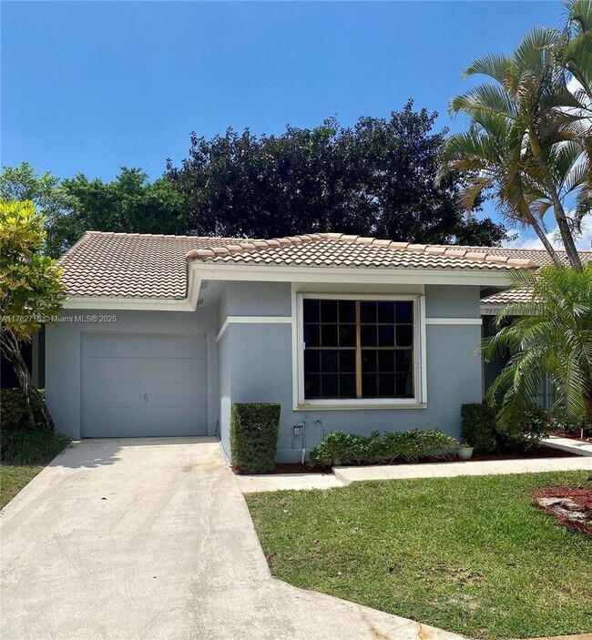 Building Photo - 9870 Watermill Cir