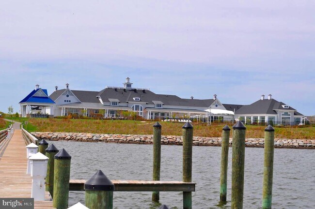 Building Photo - 170 Harrier Wy