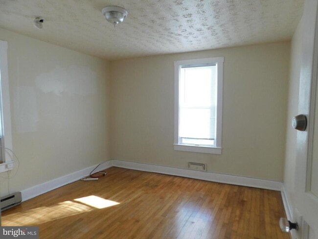 Building Photo - 536 N Loudoun St