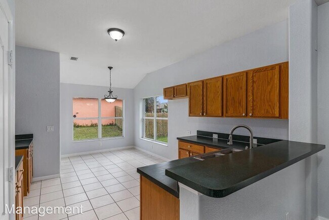 Building Photo - 3 br, 2 bath House - 622 NW 27th Street