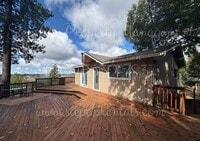 Building Photo - Delightful 3 Bed 2 Bath Home With Epic Mou...