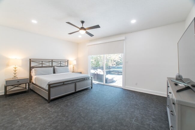 Building Photo - 3103 Hemingway Dr