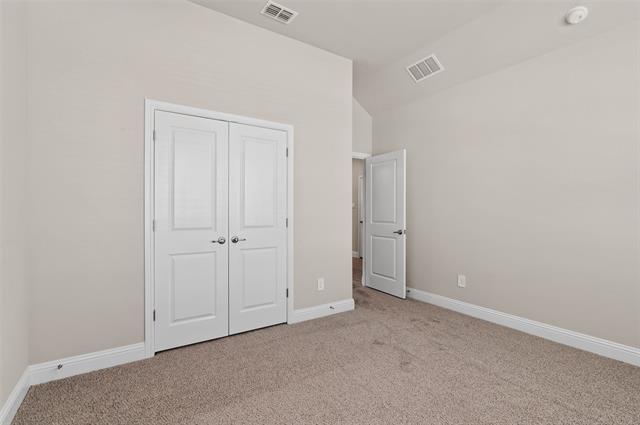 Building Photo - 3032 Lionsgate Dr