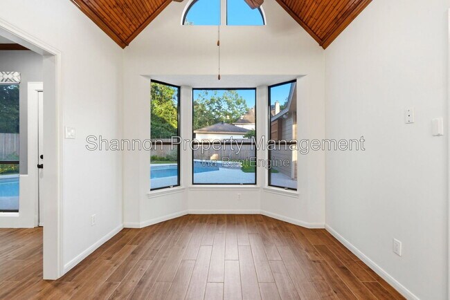 Building Photo - 5626 Spring Lodge Dr
