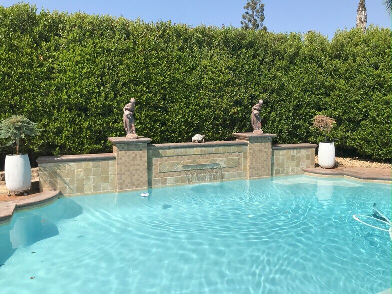 Pool - 10379 N Pierpont Cir