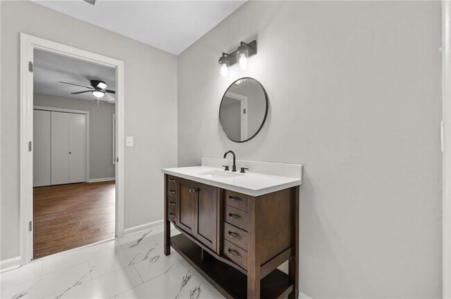 Building Photo - 4528 Lashley Ct NE