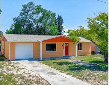 Building Photo - 4239 Ridgefield Ave