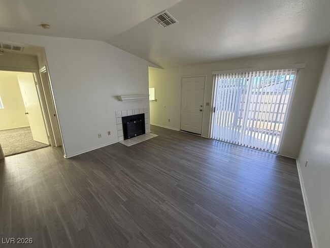 Building Photo - 275 N Lamb Blvd