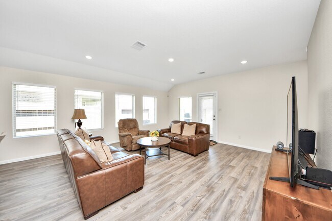 Building Photo - 4222 Sonora Pr Trl