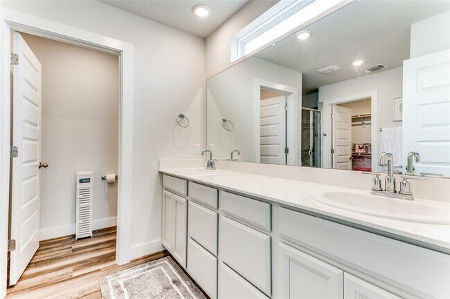 Building Photo - 7400 Wynkoop Ct