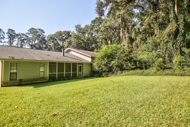 Building Photo - 886 Meginnis Ln