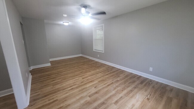 Building Photo - 4220 Gailwood Ave
