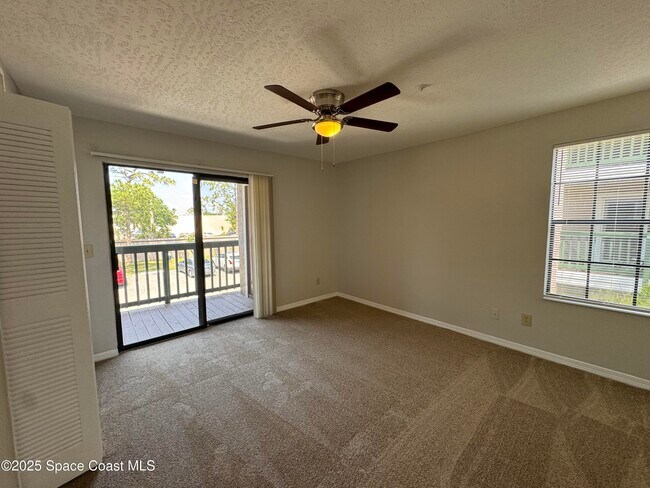 Building Photo - 7667 N Wickham Rd
