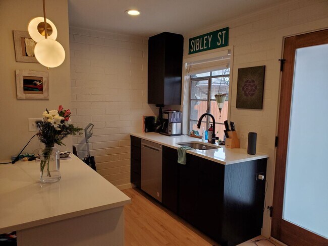 Building Photo - Remington1705 (KC-DT)