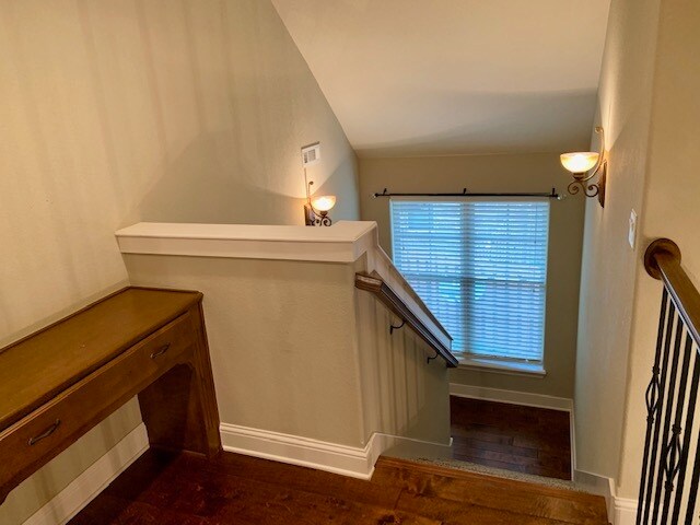 Building Photo - 6510 S 48th St