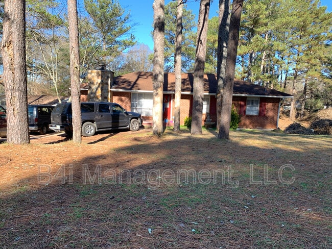 Building Photo - 454 Clara Dr