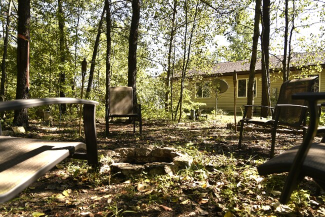 Building Photo - 3360 Patti Dr
