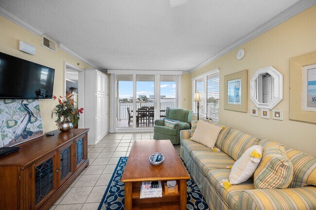 Building Photo - 4610 White Ave