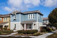 Building Photo - 217 9th St