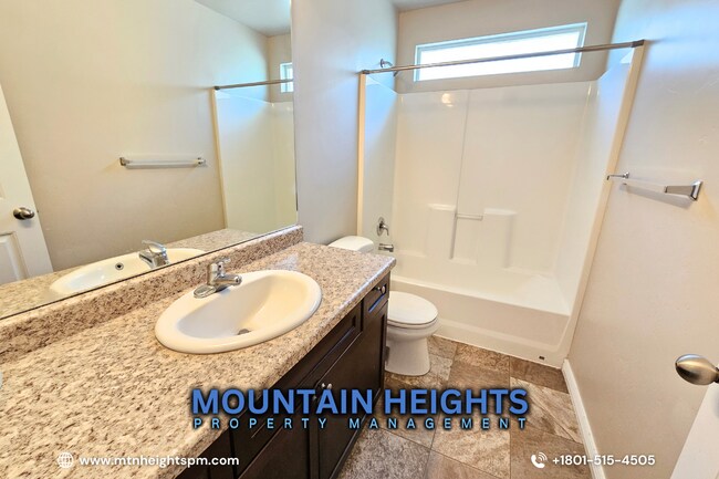 Building Photo - 1554 Kinloch Way